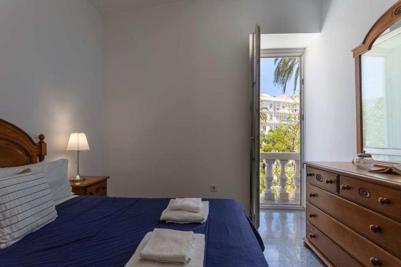 Apartamentos El Capitan Veneno By Cadiz4Rentals Exterior foto